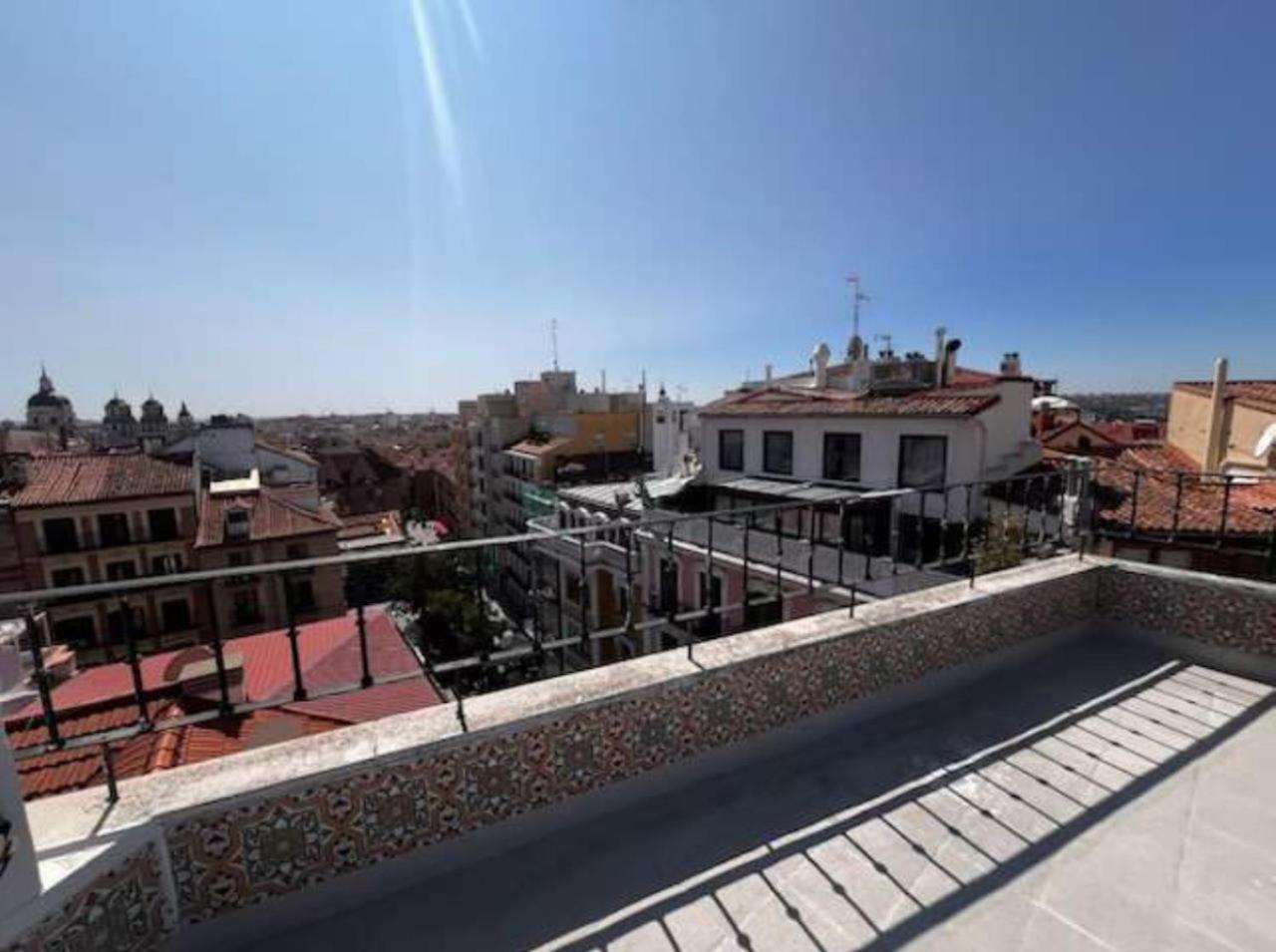 Apartamentos El Tiempo Madrid Exterior foto